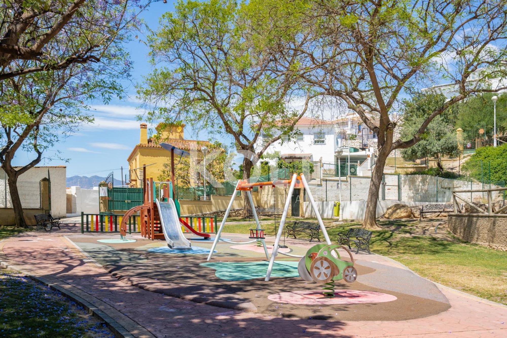 Koti Rentals - Nenufar Fuengirola Buitenkant foto